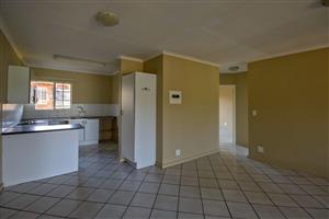 Apartment Rental Monthly in Faerie Glen