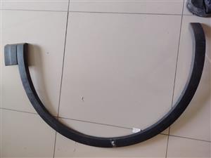 AUDI Q5 L/F FENDER ARCH