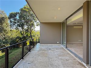 Modern Coastal Living in Zimbali Estate – Spacious 3-Bedroom Apartment