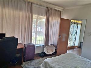 2-Bedroom Cottage to Let – Wychwood, Germiston