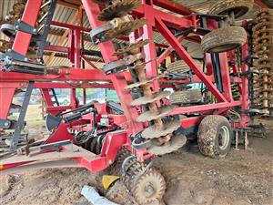 Case Tillage 335