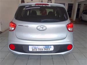 2015 HYUNDAI I10 GRAND AUTOMATIC SILVER COLOR 76,000KM 