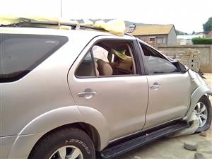 Toyota fortuner for spares