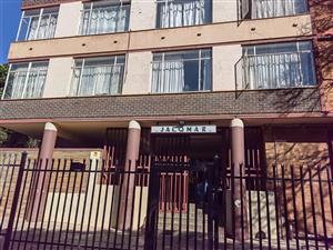 Apartment For Sale in Muckleneuk