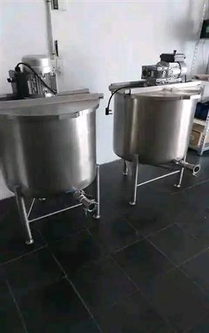   tanks  stainless 