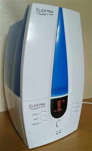  Elektra health + ultrasonic cool/warm steam humidifier.