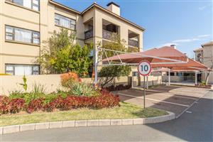 Apartment For Sale in Lonehill
