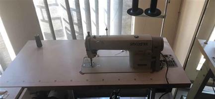 Zoye Industrial sewing machine