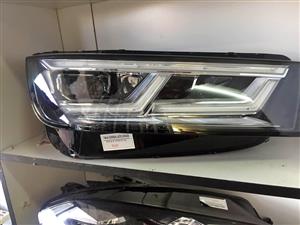 AUDI Q5 headlight 
