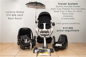 Travel System: Quinny Moodd Pram and Maxi Cosi Carseat. Very good condition.