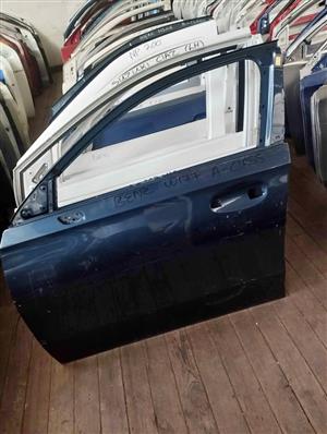 Mercedes Benz w177 left front door