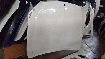 Mercedes Benz W205 bonnet