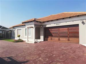 House To Rent at Ext 12 Doornpoort