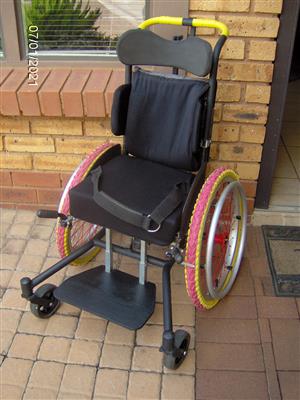 Wheelchair   Shonaquip with active posture support