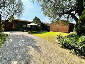 Spacious 4-Bedroom Family Home with Excellent Living & Entertainment Spaces