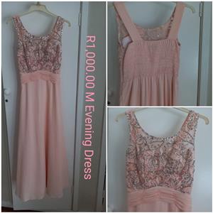 Evening dress. Beautiful and comfortable to wear.