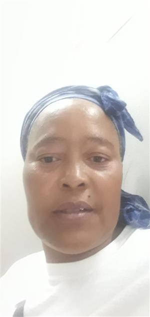Very smart and honest domestic helper, nanny from Lesotho needs sleep in work 