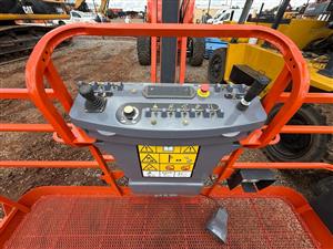 JLG 800AJ 26.38m ARTICULATING BOOM LIFT -