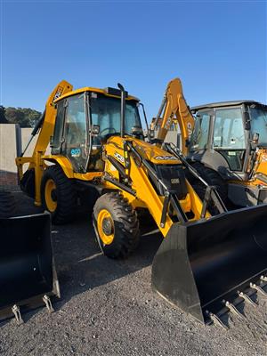 2026 JCB 3DX 4X4