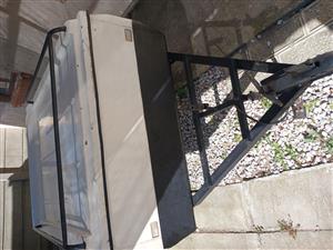 Trailor compacta trailor for sale for R10000