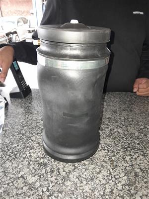 Mercedes-Benz ML W164 Rear Air Bellows – New 🔥🇩🇪