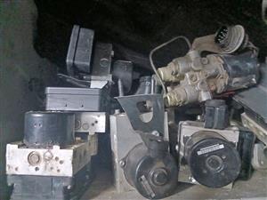 Bmw abs pumps