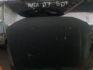 AUDI Q7 SQ7 BONNET