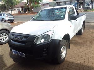 2021 Isuzu KB250D Teq 4x2 Single-Cab, White Color  Manual, 140000km 