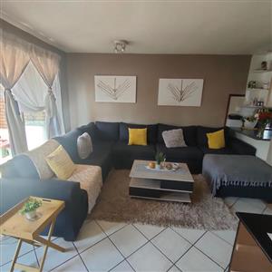 2 Bedroom apartment for rent in Die Hoewes, Centurion