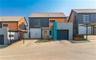 Buy directly from the developer—no bond or transfer costs!