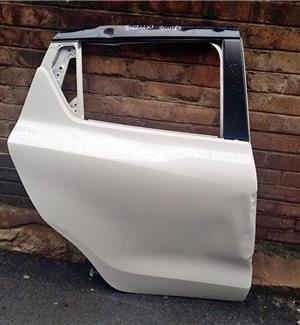 Suzuki Swift door