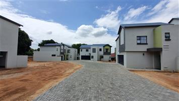 House For Sale in Magalieskruin