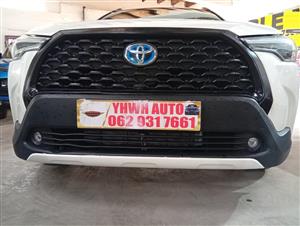 2024 Toyota Corolla Cross 1.8 Xs Auto SUV Family 7,000km Leather 