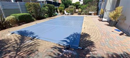 Pool cover in pvc 550g/sqm