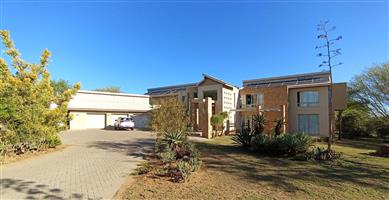House For Sale in Saddlebrook Estate