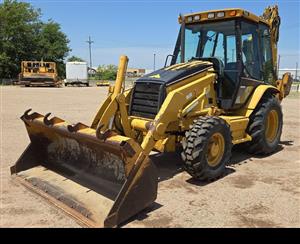 2002 Caterpillar 416D Backhoe (TLB) Tractor – Tough & Reliable