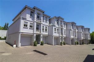 Cluster Rental Monthly in Bryanston