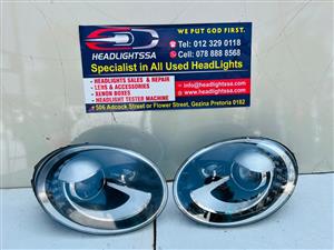 VW Beetle left and right side xenon headlights (2012)