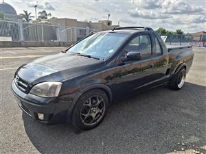 2009 OPEL CORSA UTILITY BAKKIE. URGENT BARGAIN