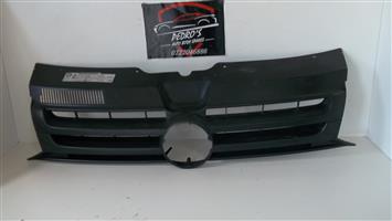 VW Transporter (T5) grilles