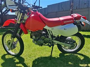 2012 HONDA XR650L