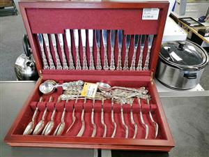 8 Place Canteen of Cutlery (Community Plate) – 75 Piece, In Case. At Cash Converters Blairgowrie