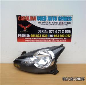 Toyota Aygo left side standard headlight