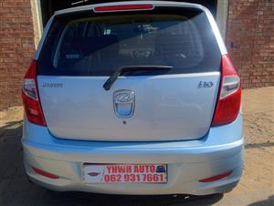 2012 Hyundai i10 1.1 Fluid Manual 76,000km SILVER