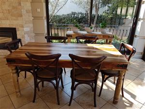 R 8 200 For Sale 6 SEATER DINING ROOM SUITE R 8 200 For Sale 6 SEATER DINING ROOM SUITE