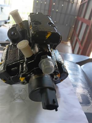 BMW 330 DIESEL PUMP