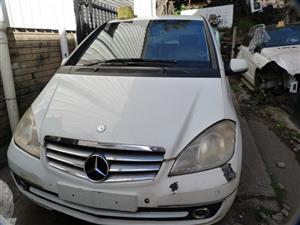 Mercedes A170 W169 1.7 AT 266940 White - 2009 SPARESBOYZ STRIPPING FOR SPARES