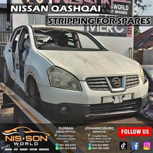 NISSAN QASHQAI STRIPPING FOR SPARES
