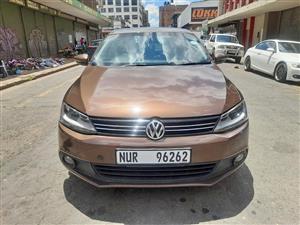 2013 VW JETTA 1.6 TSI MANUAL EXCELLENT CONDITION