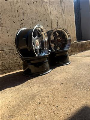 15-inch Autostyling alloy rims.
